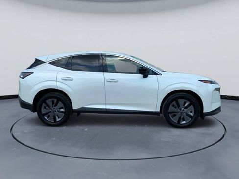 Used 2025 Nissan Murano SL AWD/4WD image 9