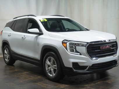 Used 2023 GMC Terrain SLE w/ Driver Convenience Package
