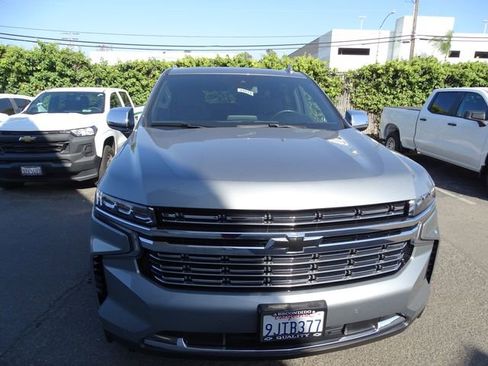 Used 2023 Chevrolet Suburban Premier w/ Max Trailering Package AWD/4WD image 6