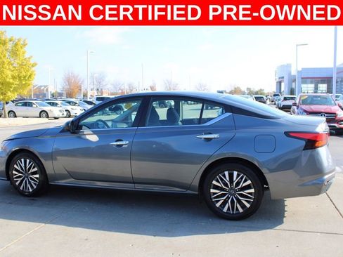 Certified 2024 Nissan Altima 2.5 SV image 4