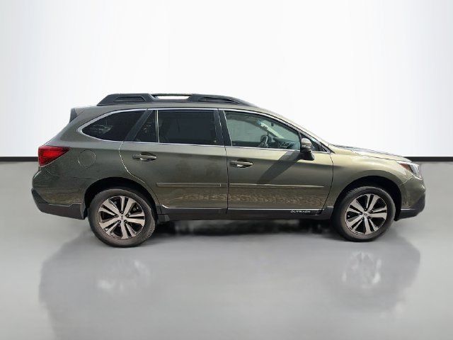Used 2018 Subaru Outback 3.6R Limited AWD/4WD image 8