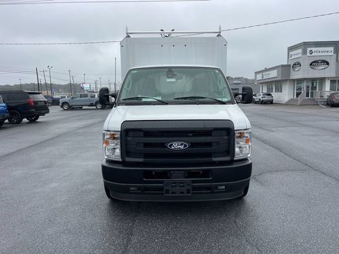 New 2026 Ford E-350 and Econoline 350 Super Duty w/ Power Equipment Group RWD image 3