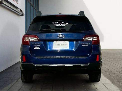 Used 2015 Subaru Outback 2.5i Premium image 5