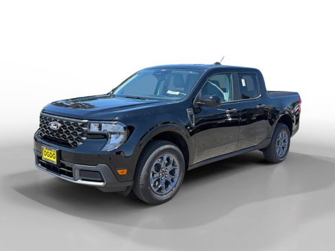 New 2026 Ford Maverick XLT FWD image 1