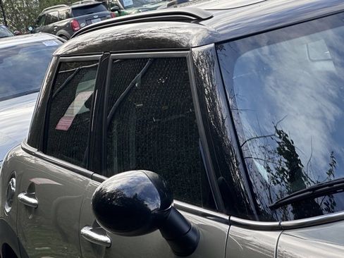 Used 2019 MINI Cooper S image 3