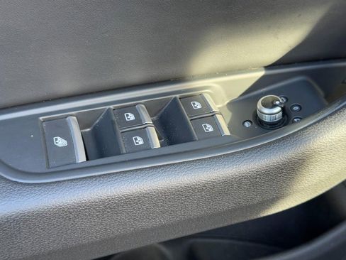 Used 2022 Audi A5 2.0T Premium image 27