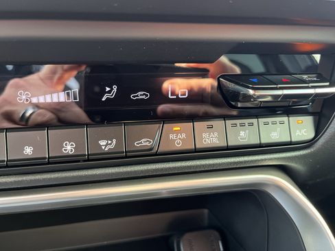 New 2026 MAZDA CX-90 Plug-In Hybrid w/ Premium Plus image 22