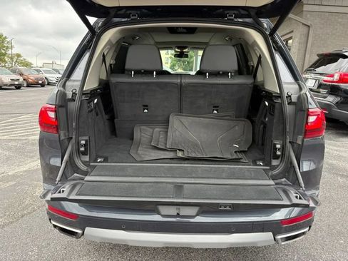 Used 2021 BMW X7 xDrive40i w/ Premium Package AWD/4WD image 10