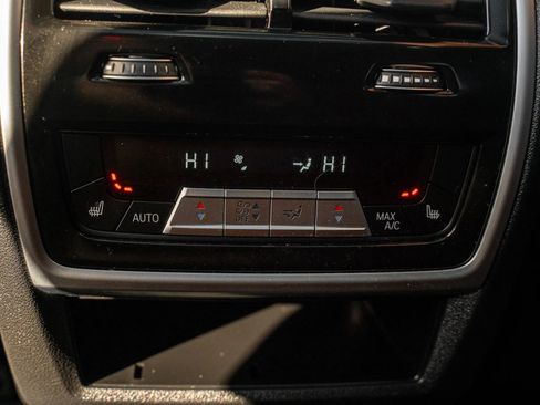 Used 2019 BMW X5 xDrive40i w/ Convenience Package image 9