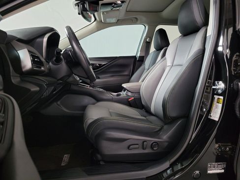 Certified 2025 Subaru Outback Onyx Edition image 13