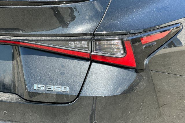 Used 2023 Lexus IS 350 F Sport RWD image 7