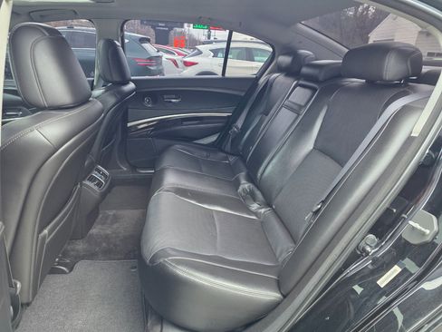 Used 2016 Acura RLX w/ Technology Package image 11