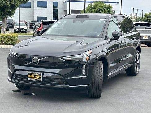 New 2025 Volvo EX90 Plus image 7