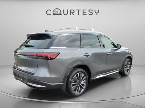 Certified 2026 INFINITI QX60 Luxe w/ Cargo Package image 4