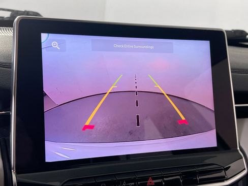 Used 2022 Jeep Compass Limited image 13