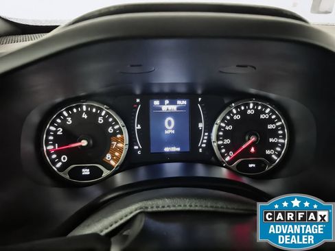 Used 2023 Jeep Renegade Latitude AWD/4WD image 22