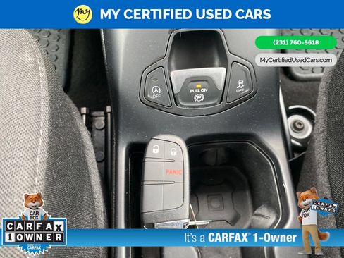 Used 2023 Jeep Renegade Latitude AWD/4WD image 34