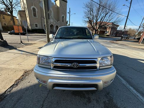 Used 2000 Toyota 4Runner Limited image 54