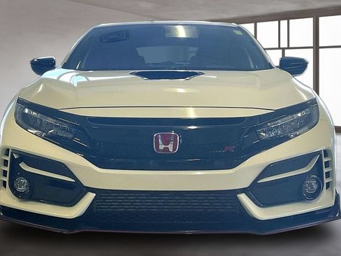 Used 2019 Honda Civic Type R image 2