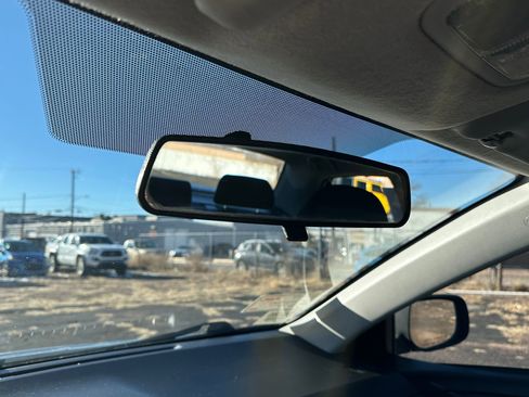 Used 2013 Toyota Corolla S image 18