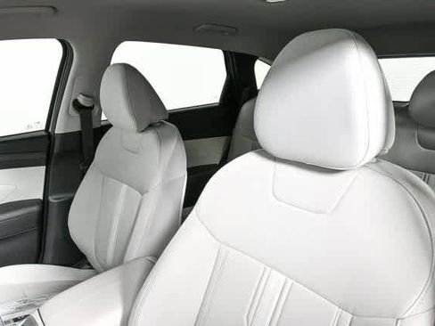 New 2026 Hyundai Tucson SEL image 32