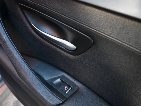 Used 2015 BMW 528i Sedan image 48