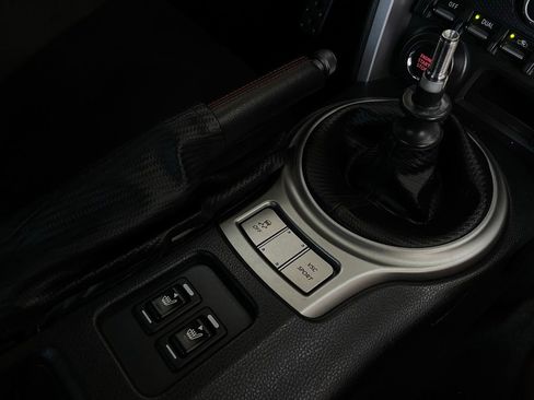 Used 2014 Subaru BRZ Limited w/ Popular Package #2B image 36