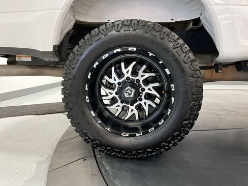 Used 2019 Ford F250 Lariat w/ Snow Plow Prep Package image 10