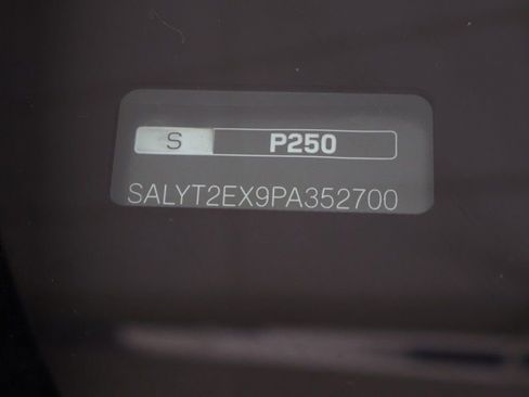 Used 2023 Land Rover Range Rover Velar R-Dynamic S image 61