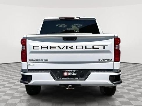 Used 2024 Chevrolet Silverado 1500 Custom AWD/4WD image 4