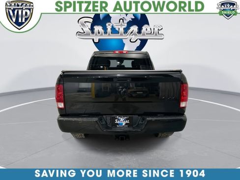 Used 2018 RAM 1500 Express w/ Black Ram 1500 Express Group image 9