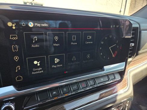 Used 2024 GMC Sierra 1500 Elevation image 10