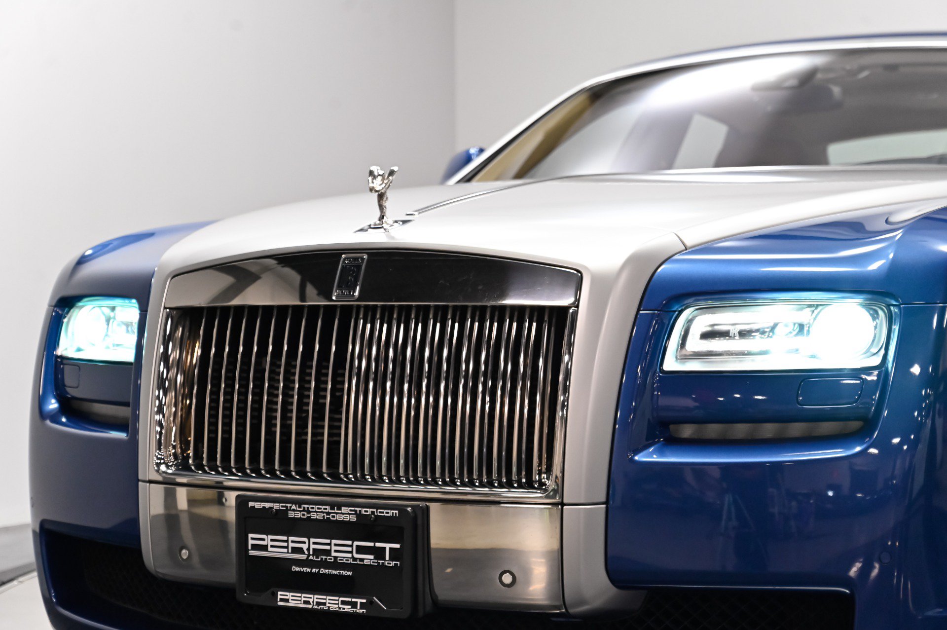 Used 2012 Rolls-Royce Ghost RWD image 52