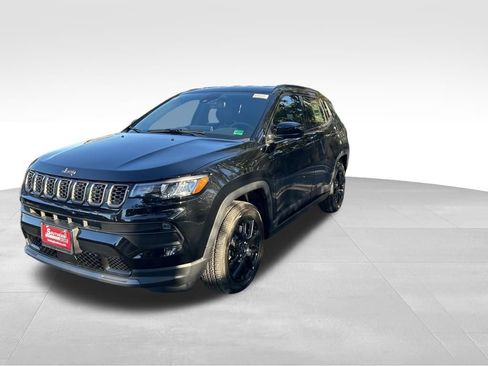 New 2026 Jeep Compass Latitude w/ Quick Order Package 29K image 2