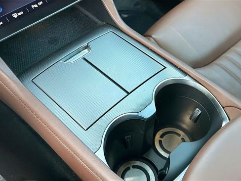 Certified 2024 Maserati Grecale GT image 29