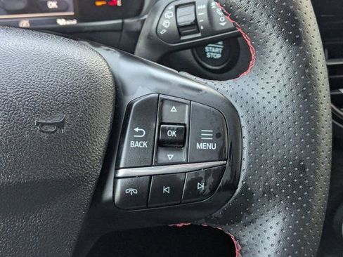 Used 2025 Ford Escape ST-Line image 17