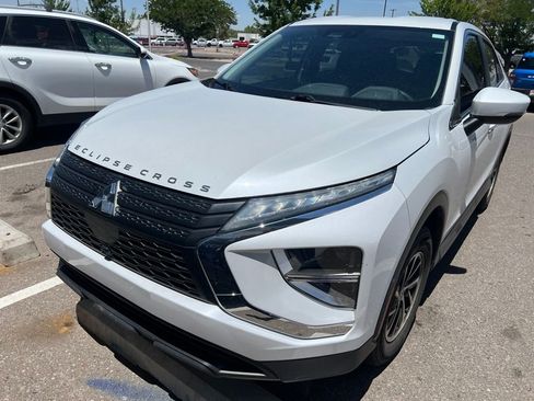 Used 2022 Mitsubishi Eclipse Cross ES AWD/4WD image 3