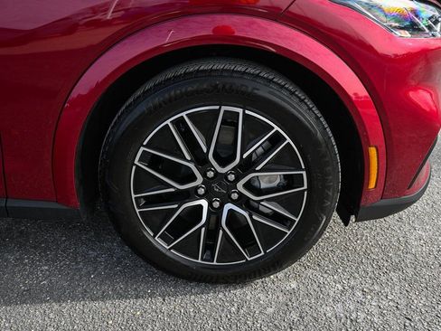 Certified 2025 Ford Mustang Mach-E Premium image 15