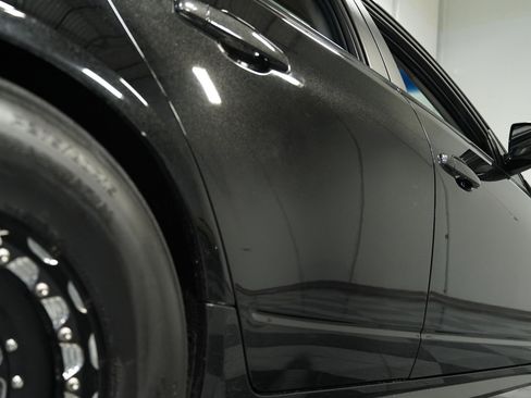 Used 2012 Cadillac CTS V w/ Wood Trim Package image 22