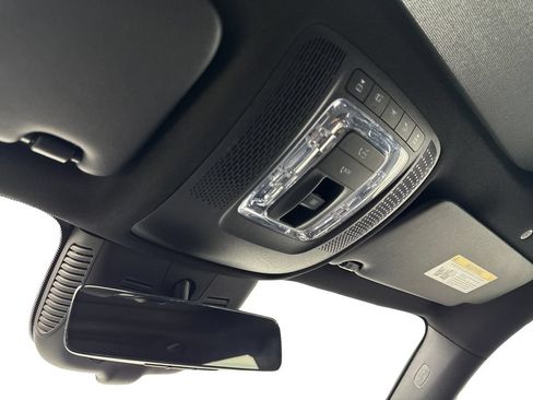 Used 2024 Mercedes-Benz GLB 250 image 65
