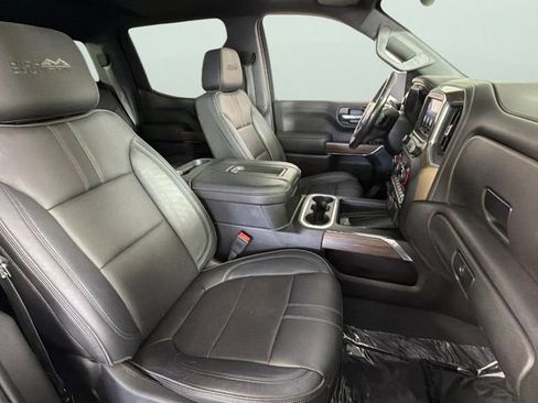 Used 2020 Chevrolet Silverado 1500 High Country w/ Z71 Off-Road Package AWD/4WD image 32