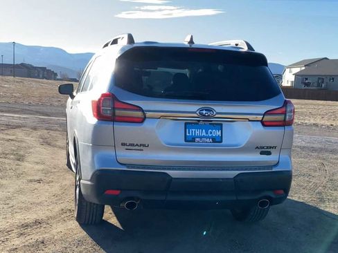 Used 2022 Subaru Ascent Onyx Edition image 7