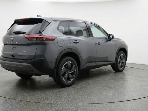 Used 2025 Nissan Rogue SV AWD/4WD image 9