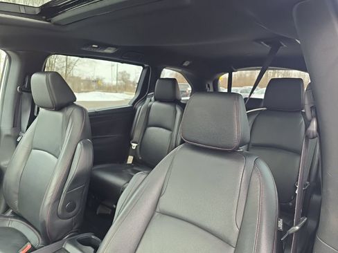 Used 2023 Honda Odyssey Sport image 16