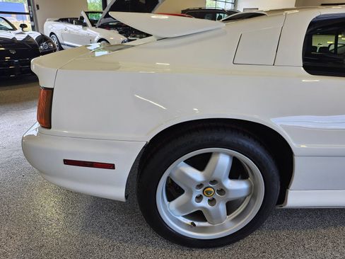 Used 1994 Lotus Esprit S4 RWD image 39