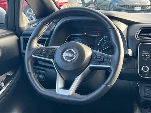 Used 2023 Nissan Leaf SV Plus image 14