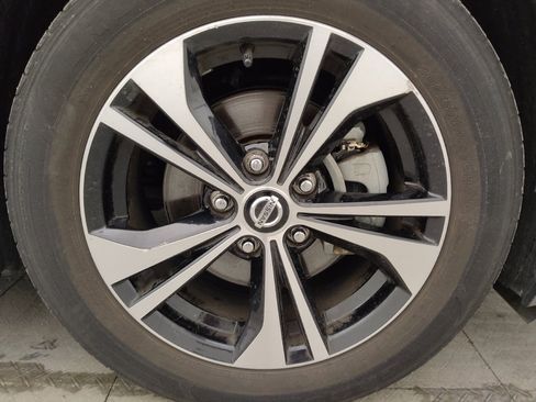 Used 2021 Nissan Sentra SV FWD image 31