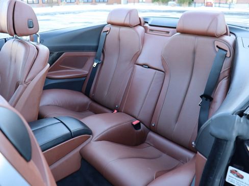 Used 2013 BMW 650i xDrive Convertible image 13