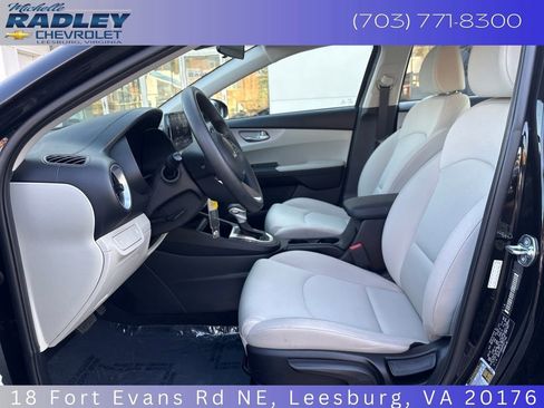 Used 2023 Kia Forte LXS image 21