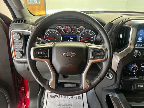 Used 2022 Chevrolet Silverado 1500 LT Trail Boss w/ Bed Protection Package AWD/4WD image 24